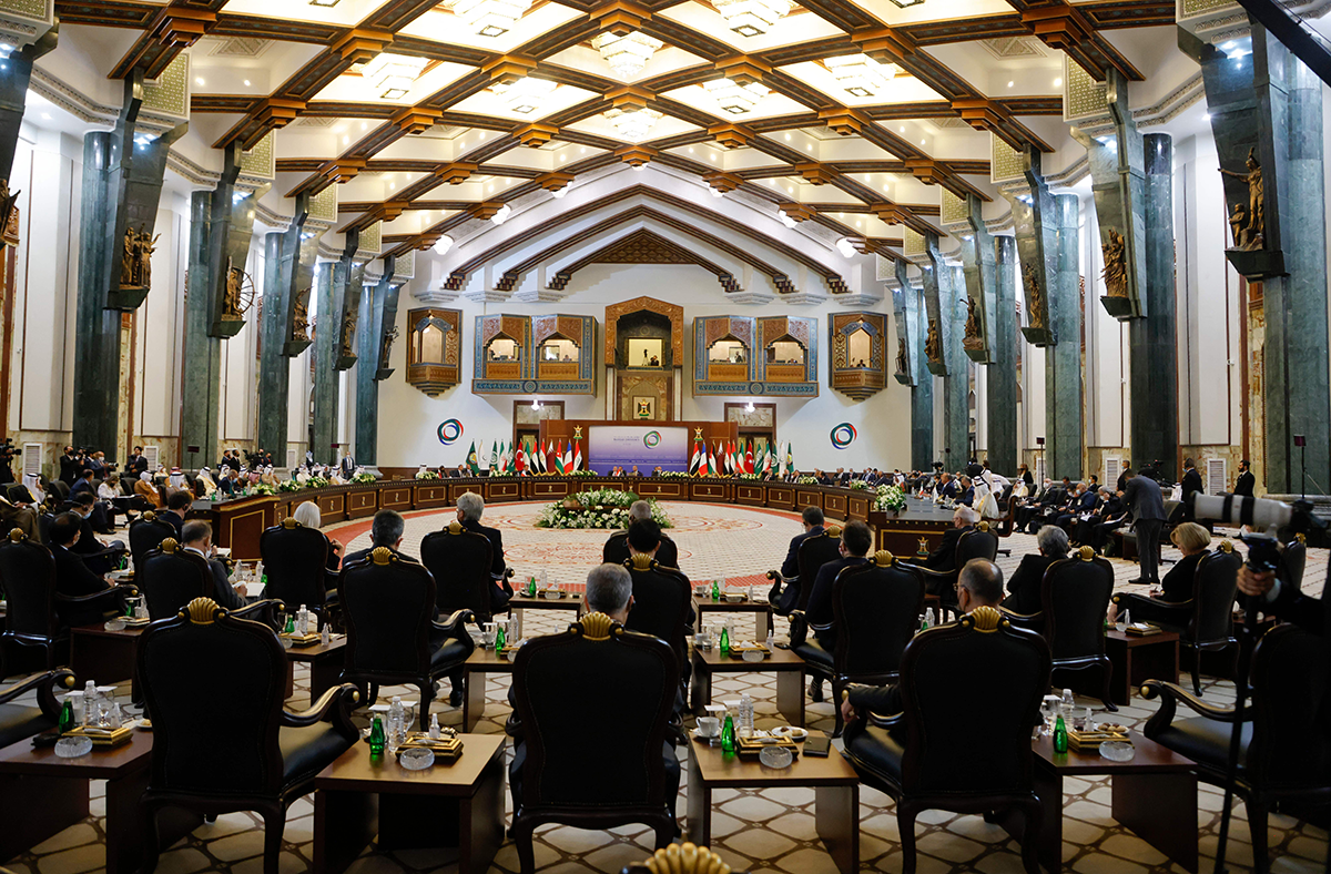 Putting Diplomacy First in the Middle East: Creating Incentives for De-Escalation