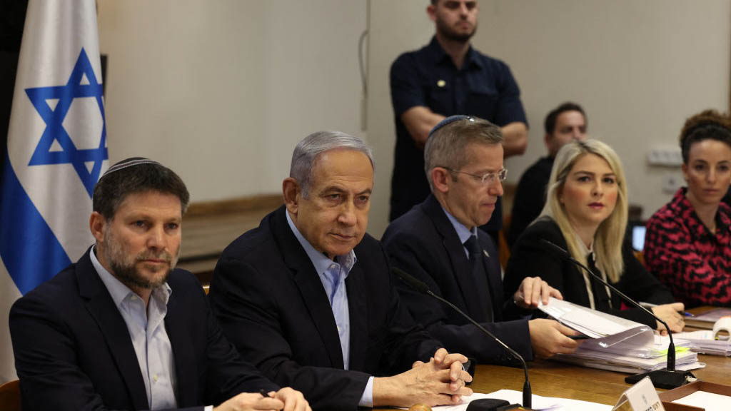 Monday Briefing: Political dynamics inside Israel make an imminent hostage deal problematic - Vimarsana News