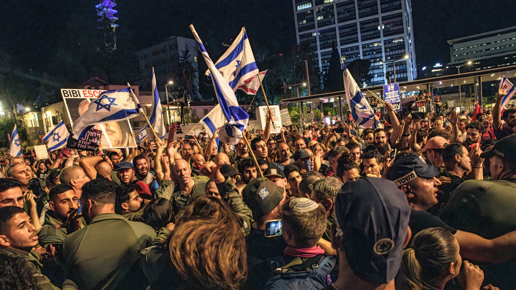 Monday Briefing: The Israeli ship is drifting, ever more dangerously, in uncharted waters - Vimarsana News