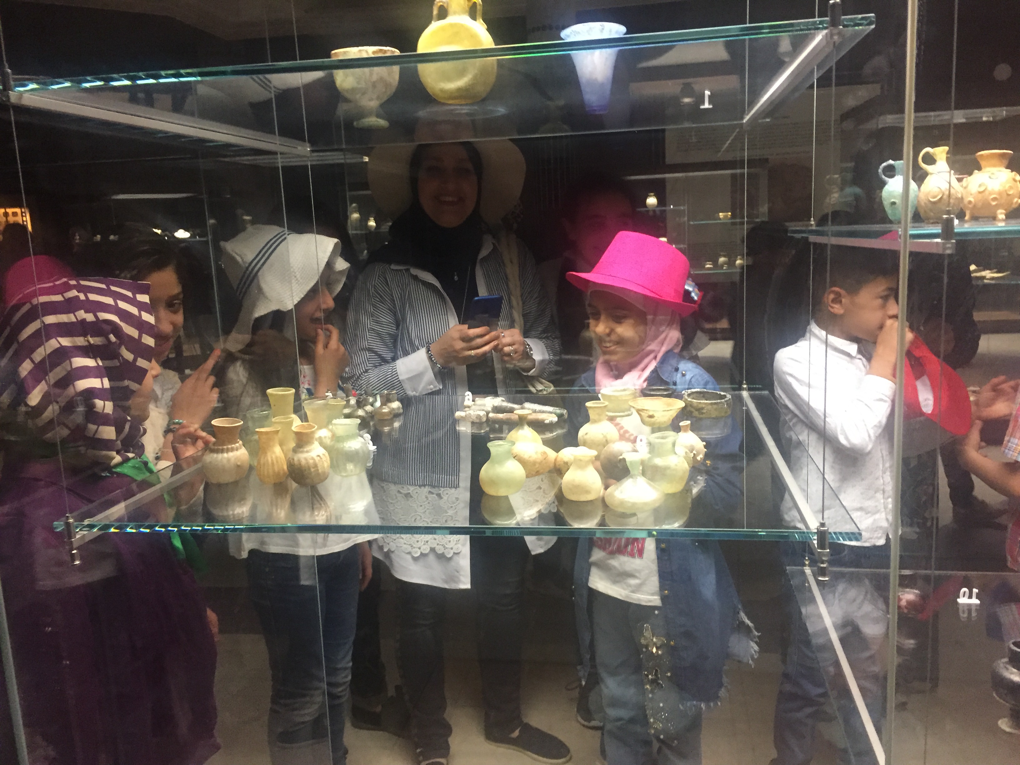 School children at the Basrah Museum 