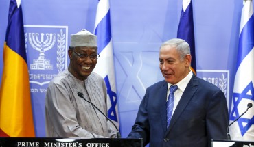 Israeli Prime Minister Benjamin Netanyahu (R) shakes hands with Chadian President Idriss Deby as they deliver joint statements in Jerusalem November 25, 2018.