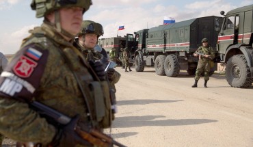  A humanitarian convoy organized by the UNHCR and protected by Russian military police arrives in Homs from Rukban refugee camp.