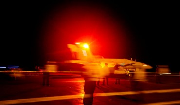 An F/A-18E Super Hornet from Strike Fighter Squadron 86 launches from the flight deck of the Nimitz-class aircraft carrier USS Abraham Lincoln May 10, 2019 in the Red Sea. 