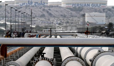 Iranian pipelines on Khark Island