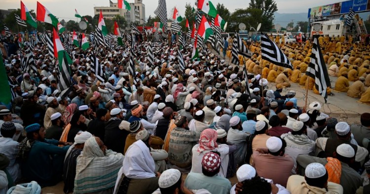 Activists and supporters of Islamic political party Jamiat Ulema-e-Islam (JUI-F) attend an anti-government "Azadi (Freedom) March" in Islamabad on November 5, 2019.