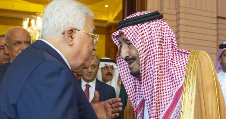 Palestinian President Mahmoud Abbas (L) meets Saudi Arabian King Salman bin Abdulaziz al-Saud (R) in Riyadh, Saudi Arabia on October 15, 2019. 