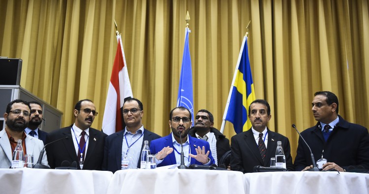 Rebel negotiator Mohammed Abdelsalam (C) holds a press conference together with members of the delegation following the peace consultations taking place at Johannesberg Castle in Rimbo, north of Stockholm, Sweden, on December 13, 2018. - Yemen's government and rebels have agreed to a ceasefire in flashpoint Hodeida, where the United Nations will now play a central role, the UN chief said. (Photo by Jonathan NACKSTRAND / AFP) (Photo credit should read JONATHAN NACKSTRAND/AFP via Getty Images)