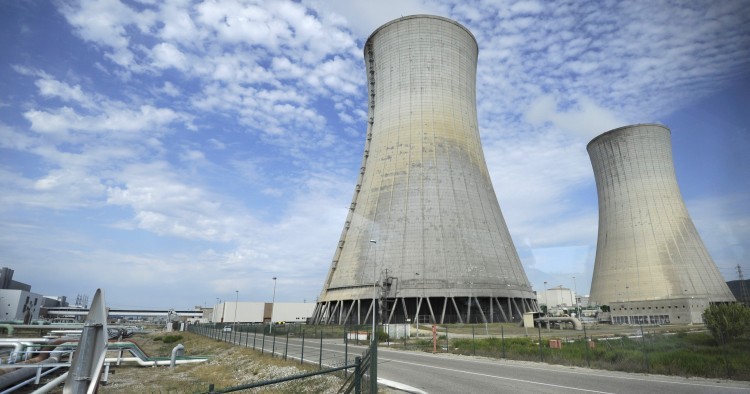 pakistan as a nuclear power essay
