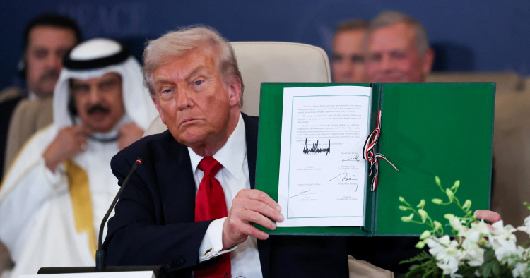 Photo by Suzanne Plunkett - Pool / Getty Images