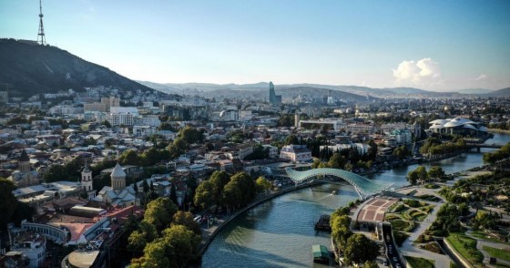 This aerial photograph taken on September 22, 2018, shows The River Kura (Mtkvari) in the Georgian capital Tbilisi.