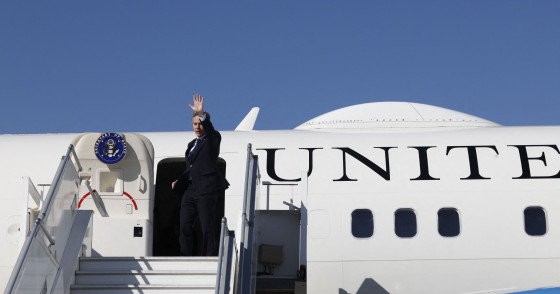 Photo by EVELYN HOCKSTEIN/POOL/AFP via Getty Images