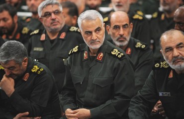 Iranian Quds Force commander Qassem Soleimani (C) attends Iranian supreme leader Ayatollah Ali Khamenei's meeting with the Islamic Revolution Guards Corps (IRGC) in Tehran, Iran on September 18, 2016. 