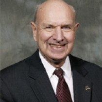 Thomas R. Pickering Profile Image